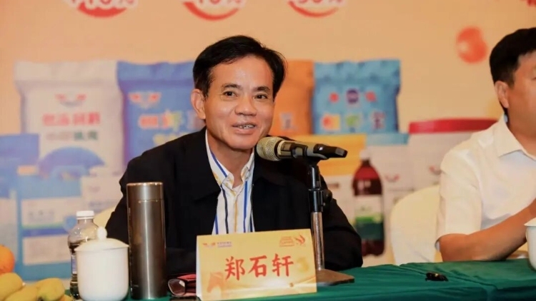 零距离对话郑石轩：微利时代养虾不亏，粤海饲料给出全流程解决方案