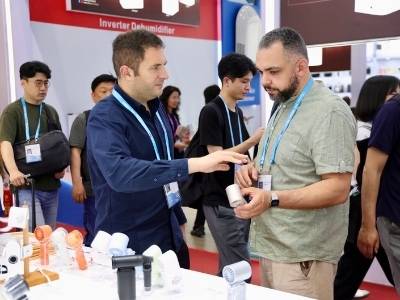 境外采购商云集广交会，看全球尖货！