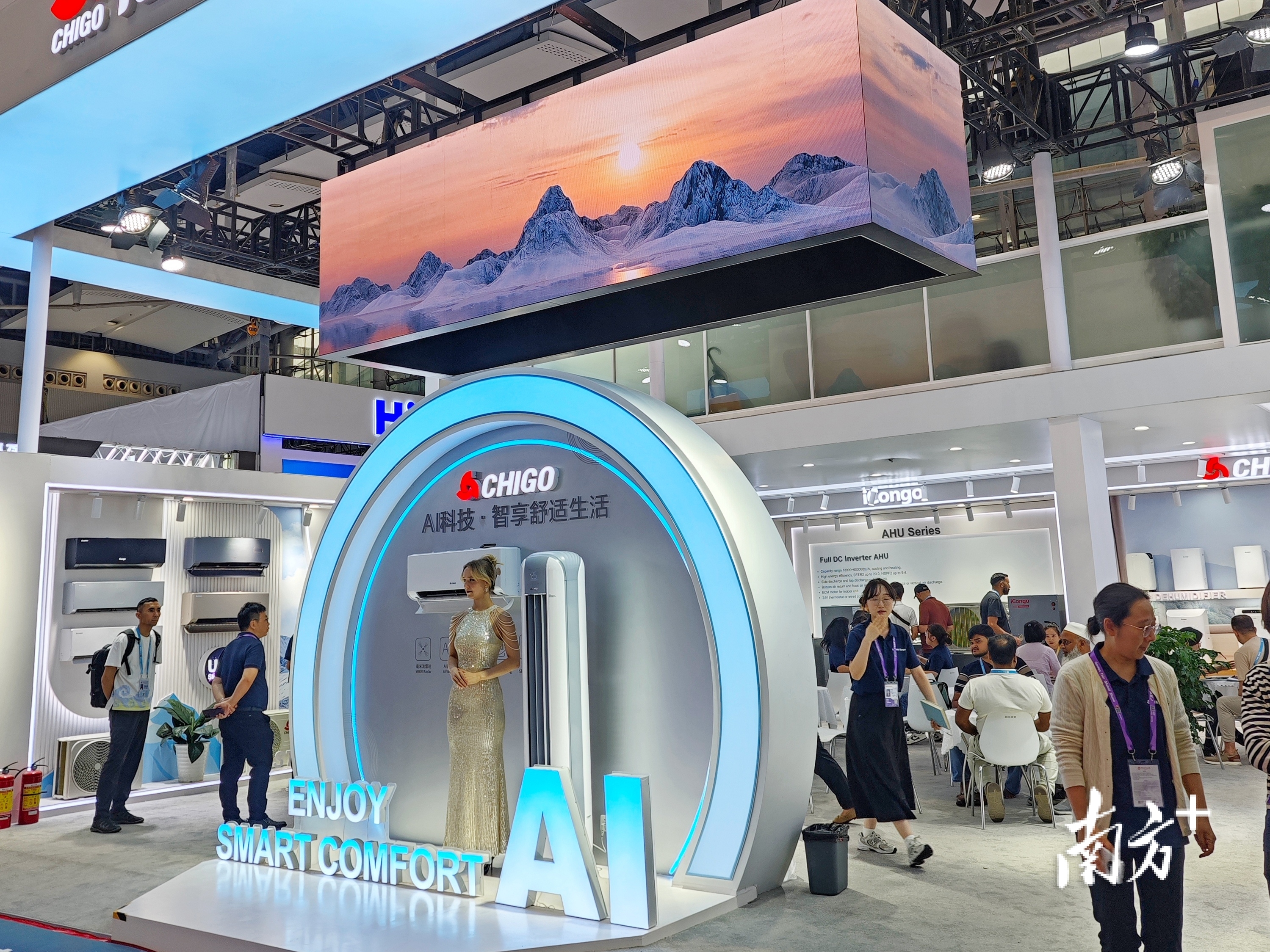 南海传统优势产业面临的竞争更为激烈，但韧性十足。熊程 摄