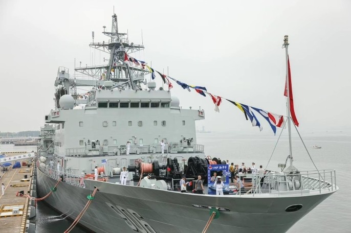 创历史之最！40多艘海军舰艇开放参观，南海舰队：请错峰预约