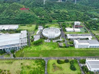 开局之年挑大梁，看看经济大省有多拼