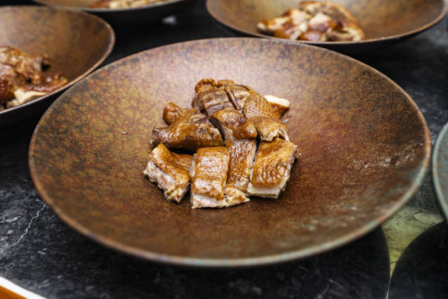 丝苗米英德红茶烟熏乌棕鹅