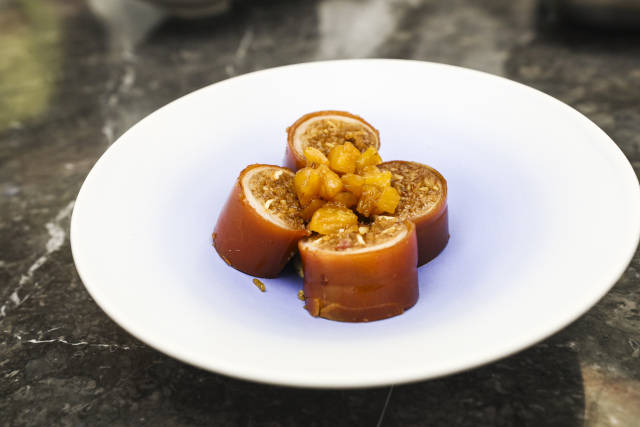 有米金猪｜焦糖凤梨