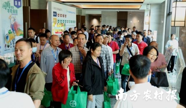 农户积极参与培训活动