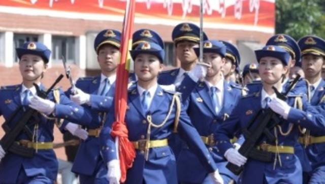 步履铿锵，热血滚烫！来看广东大学生“复制粘贴”名场面