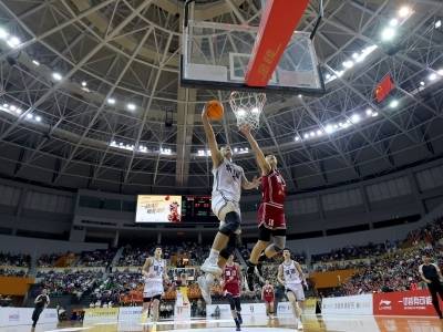 粤BA常规赛第五轮：新老王者强强对决，深圳中山不败金身