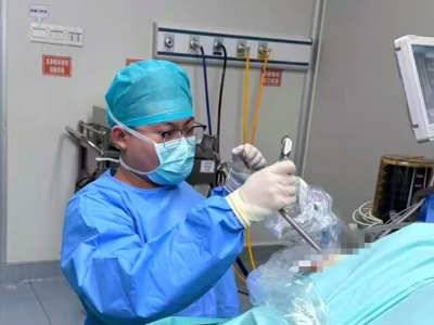 惊险！婴儿误吞硬币，省医河源医院紧急救治护平安