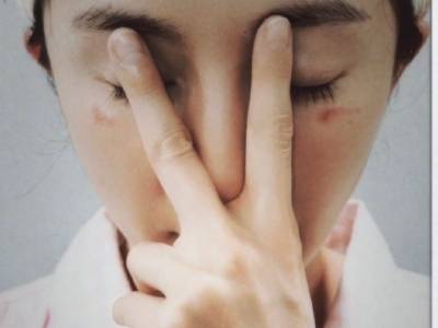 杨幂、张馨予同款“咬”伤：蒸汽眼罩怎么用才安全？