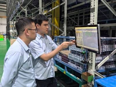 邝焯杜：在数字化工厂里“解码”工匠精神