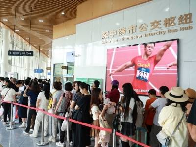“五一”首日，中山公交运送乘客超32万人次