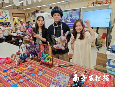 冀麒宇在香港开展研学活动。