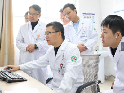 乌蒙深处的医者担当——记六盘水市先进工作者、中山帮扶专家石映江