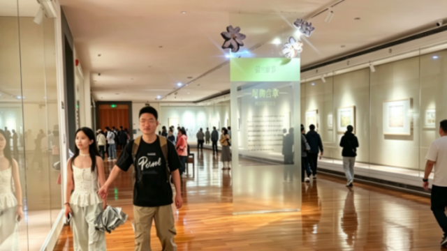 莞城美术馆：两大展览打造治愈假期｜美术馆里过“五一”