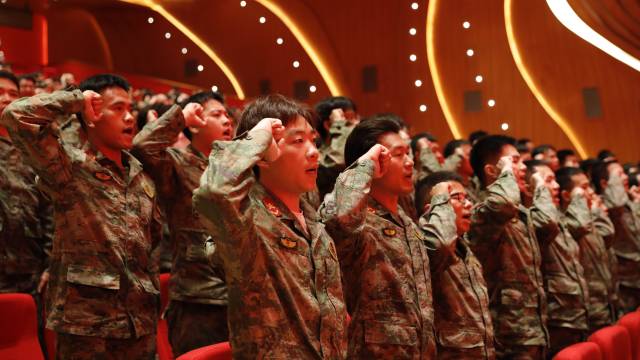 光明街道召开2026年度民兵整组点验大会
