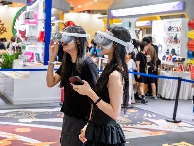 397家龙头、65国来客、AI闪电机器人……2026文博会很“硬核”