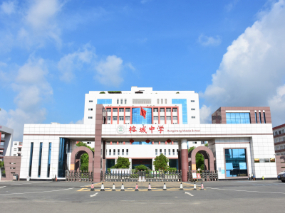 探校惠州｜三位妈妈的择校记：管得严也爱得深，选对学校更省心