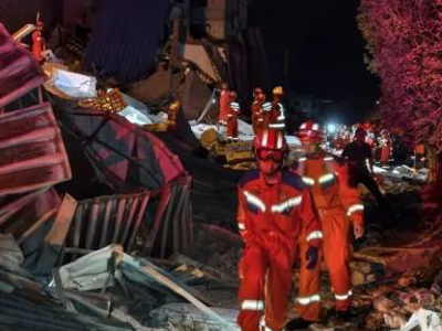 受地震影响柳州部分道路实施临时交通管制！当地居民回忆地震来临时惊险瞬间