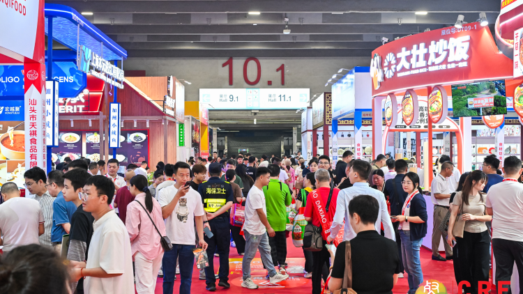 8万平米展区、2000+供应链企业！第17届CRE广州餐博会火爆开幕