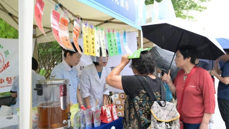 筑牢基层健康“防线”！广东推动家庭医生签约服务提质增效