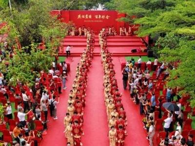 晨观山海丨 “520”，52对新人在阳东邂逅中式浪漫