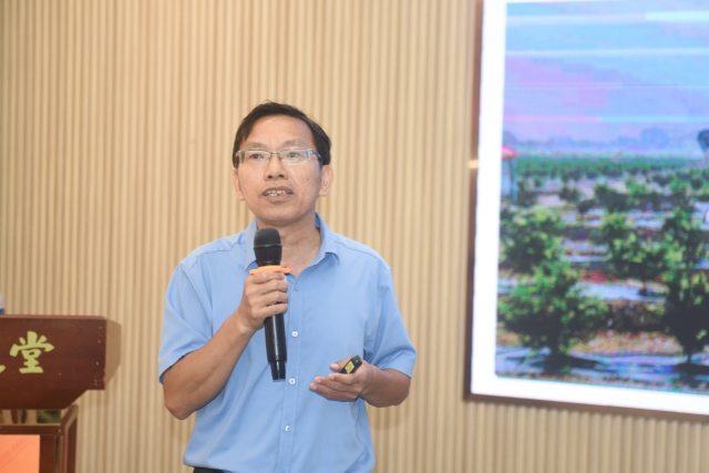 广东省农业科学院果树研究所研究员黄永敬作专题分享