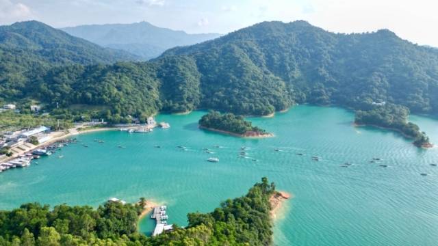 一湖好水孕育一方生机，河源万绿湖如何“点水成金”？