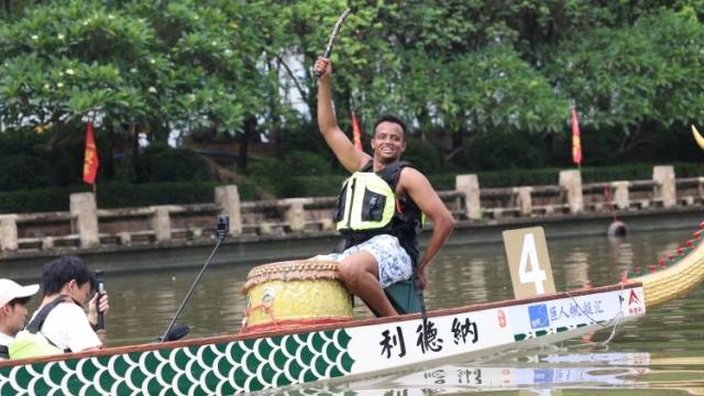 看“中东顶流”如何爱上广州龙舟｜廣而州知