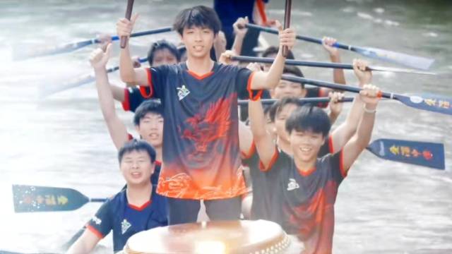 “阿妈带我去睇龙船！”这首刻进广东人DNA的童谣，今天出了神仙新版！