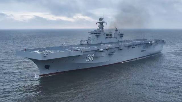 “小平顶”出海！湖北舰，最新训练画面