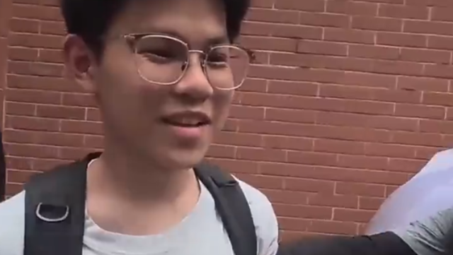 英语考试结束，“老朋友”李华没来！考生：想你了