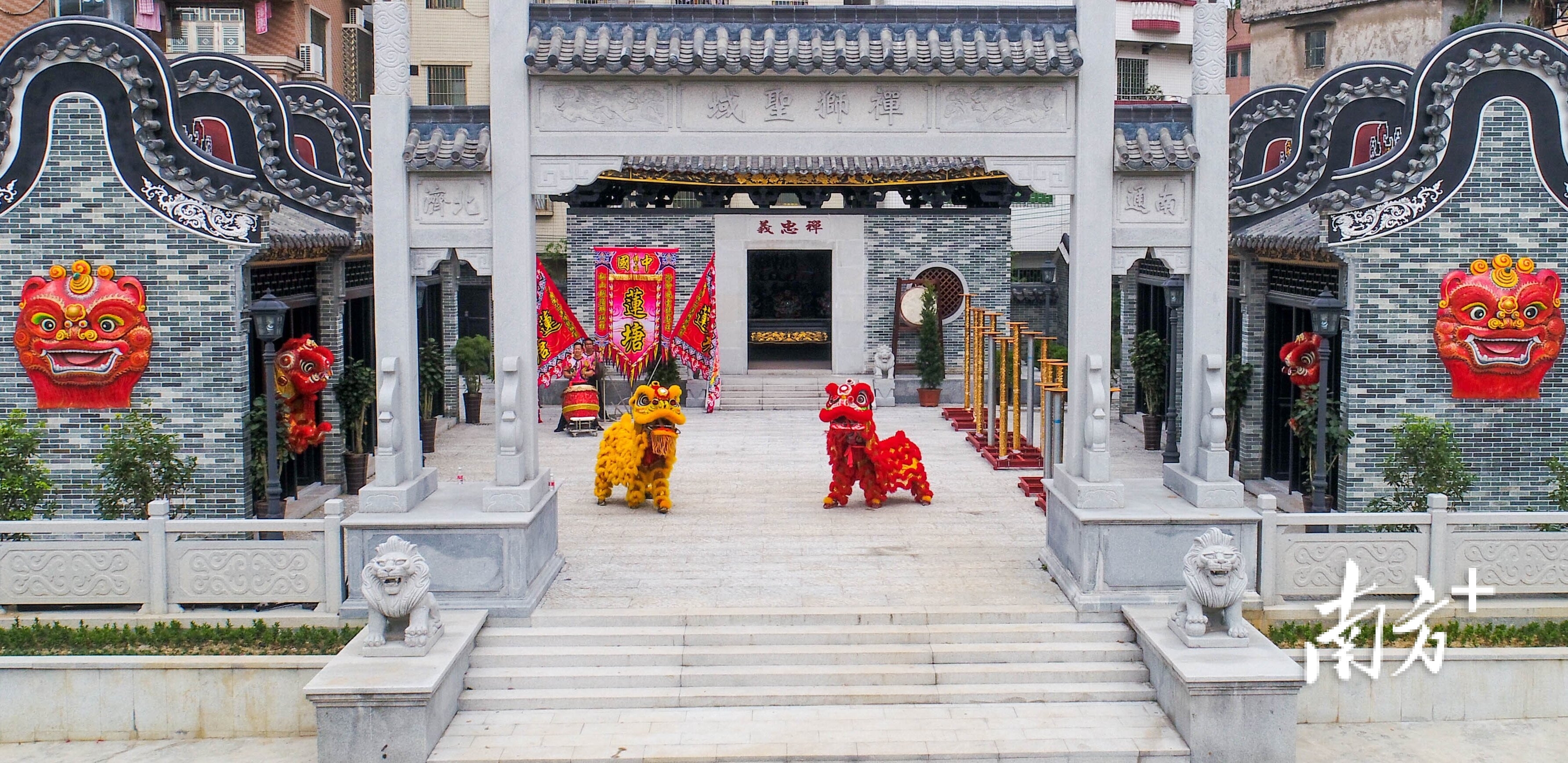 张槎是国内首个“中国龙狮运动示范街道”,以醒狮闻名海内外。张槎街道供图