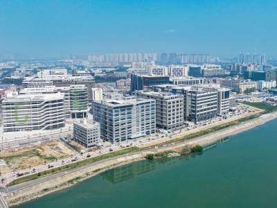 以正确政绩观推动生态文明建设实践