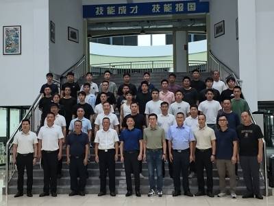 逐梦数字赛道！汕尾市退役军人人工智能训练师培训班开班