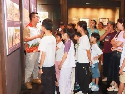 岭南祖地过端午，孩子变身“小小考古家”体验考古挖掘