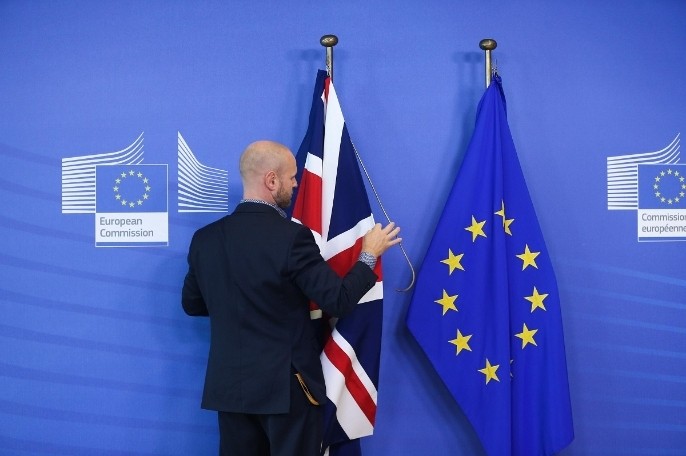 “脱欧”10年，6任首相辞职，英国出路何在？
