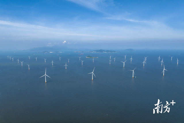 珠海建成海上风电45万千瓦，年发电22亿千瓦时，10个海岛微电网配备储能500MWh。