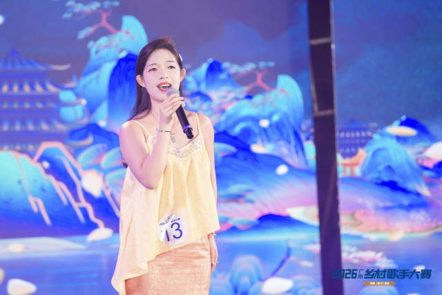 夏晓蝶带来潮语歌曲《遥思》。 夏晓蝶带来潮语歌曲《遥思》。
