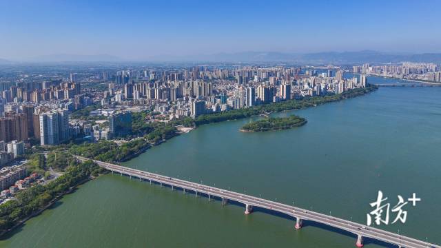 三年来，广州、清远两市以协同共进、双向赋能的新型帮扶协作模式，持续推动城乡融合、生态共兴，打造出可供复制推广的共同富裕广清实践样板。 南方+记者 曾亮超 摄