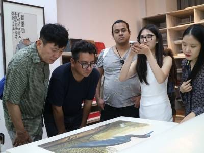 APEC作家采风团走进南方科技大学