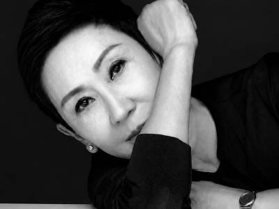 著名电影制片人施南生因病离世，曾出品《无间道》《奇门遁甲》等经典影片