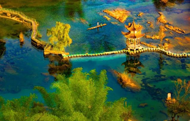 △靖西鹅泉。图/冯凯 △靖西鹅泉。图/冯凯