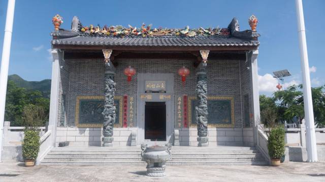 揭西县上砂镇新东村‌的东山祖祠。