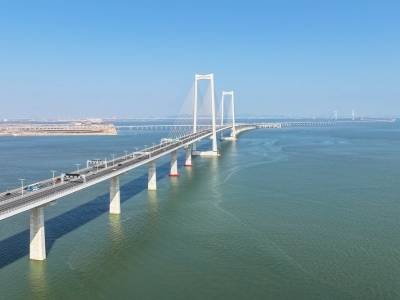 深中通道全线实施临时封闭