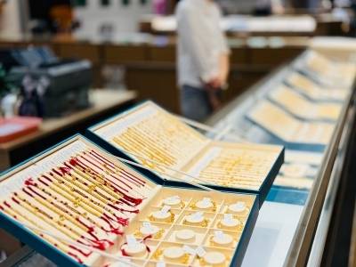 买得更少、花得更多，我国金饰消费大洗牌
