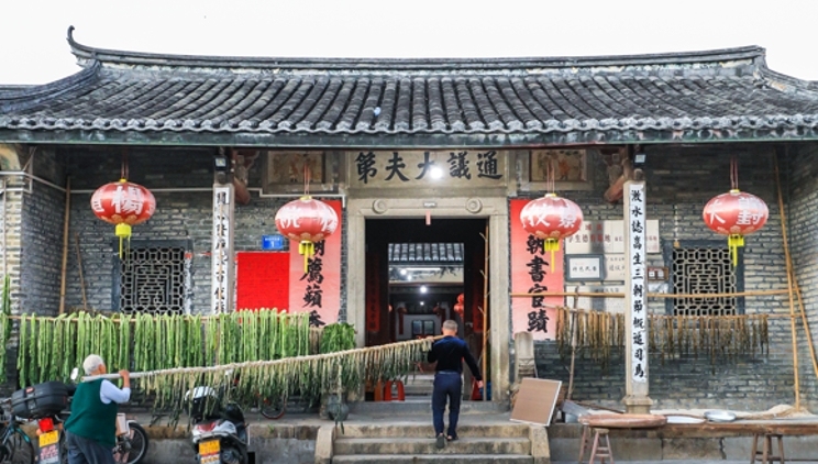 村民讲村史| 大埔侯南：老宅深巷萦乡愁，梅水廓岭是故乡