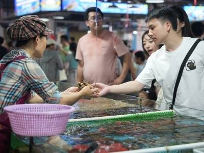 中秋品蟹当心“带绳称重”，珠海香洲提醒→