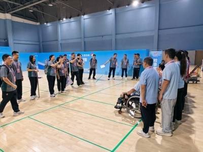 省残运笔记 | 硬地滚球裁判：眼如明镜分毫厘，情似春风暖征途