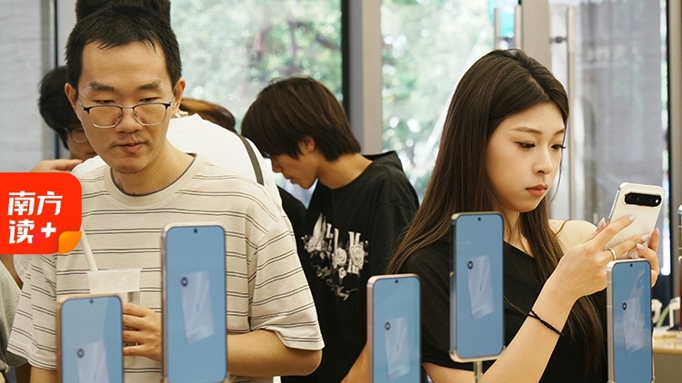 新机未至、旧款先涨，手机厂商打的什么算盘？