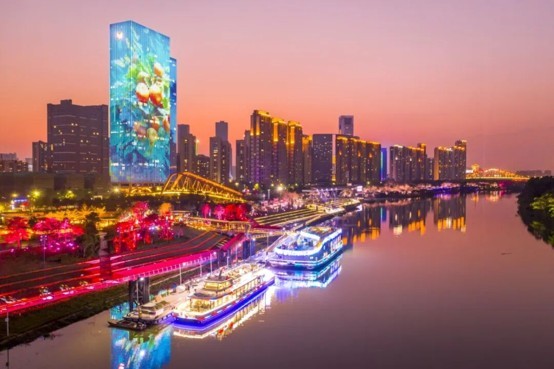 佛山新城滨河公园打造灯光秀、三龙湾夜游项目。&nbsp; 乐宣供图