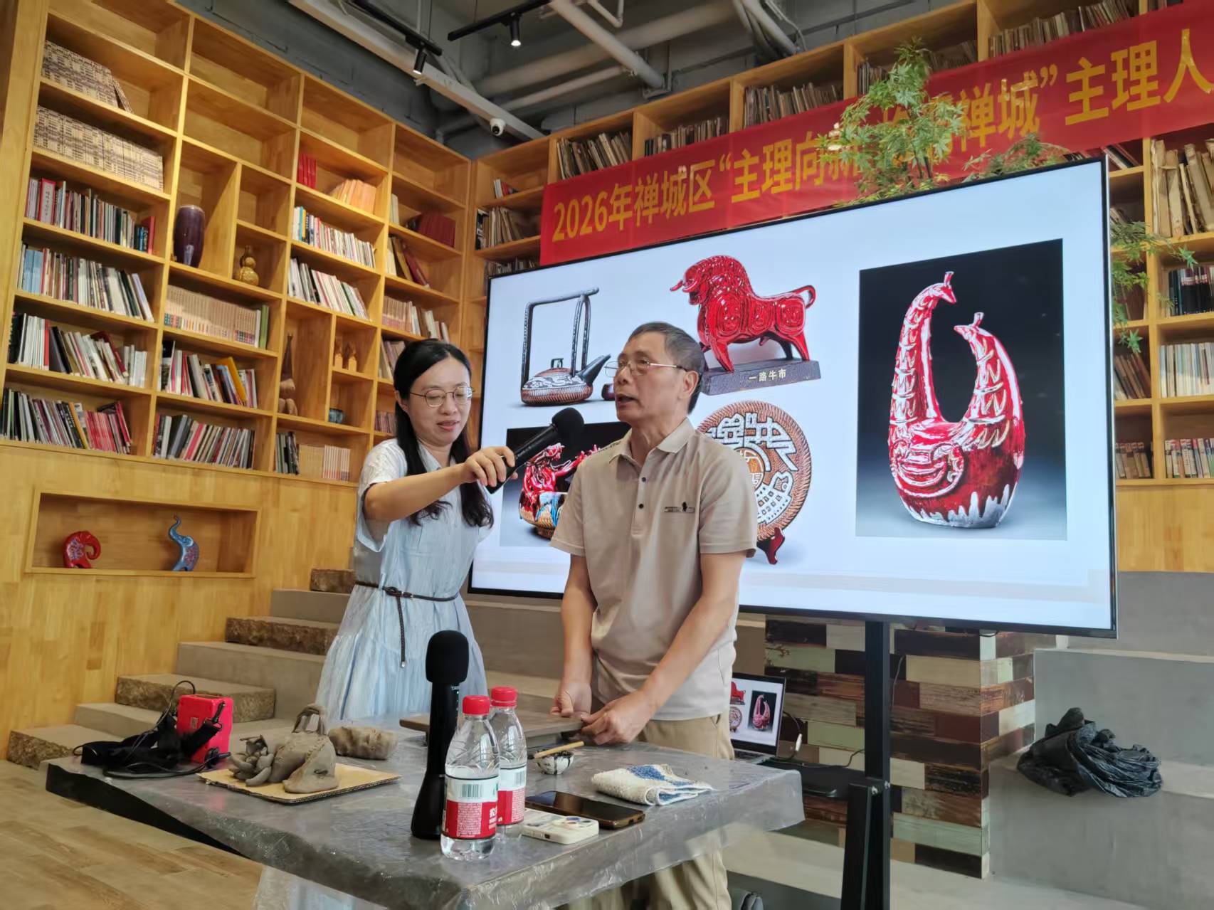大师带教现场。李晓莉 摄
